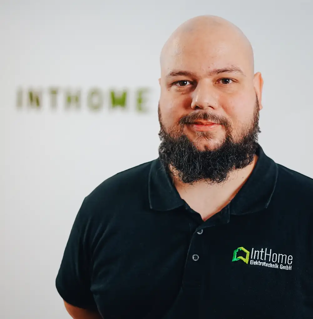 Kilian Endörfer, Mitarbeiter von IntHome