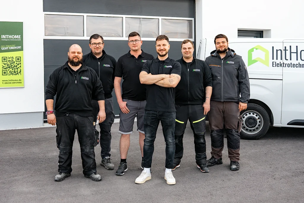 Das Expertenteam für Ihre Solaranlage in Augsburg: IntHome Elektrotechnik berät zu Photovoltaik und Eigenstrom.